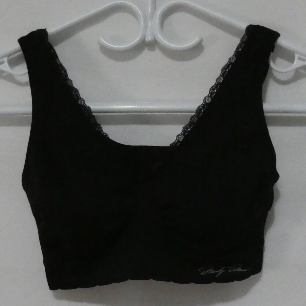 MARILYN MONROE | medium | Black Lace Trim Sports Bra
